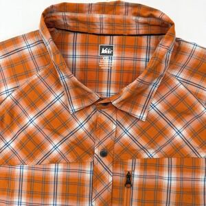 REI Button Down Shirt Mens XXL Orange Plaid Short Sleeve Hiking Snap Front